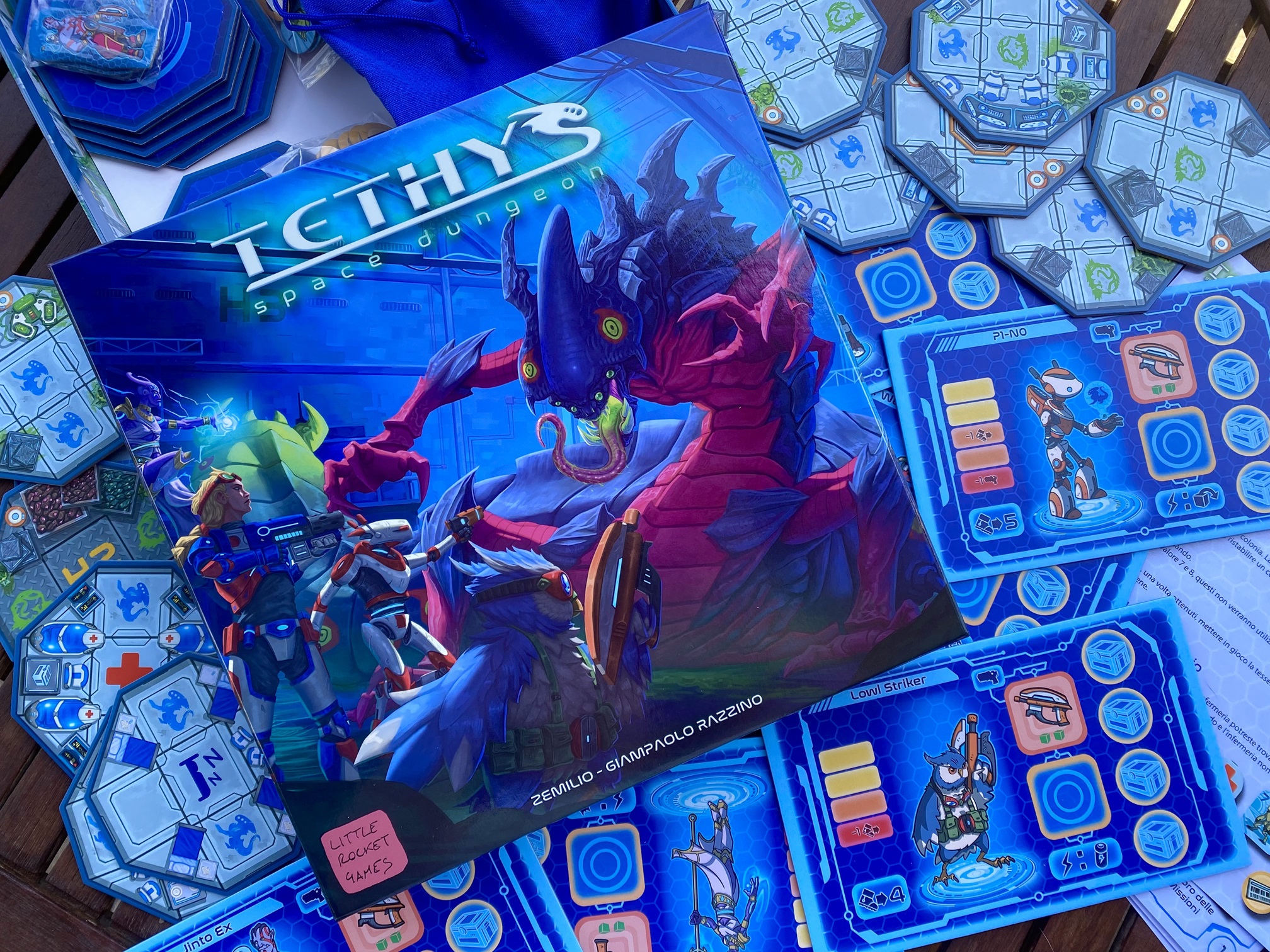 little-rocket-games-blue-collection-tethys-space-dungeon-jeu-coop-ratif image 4