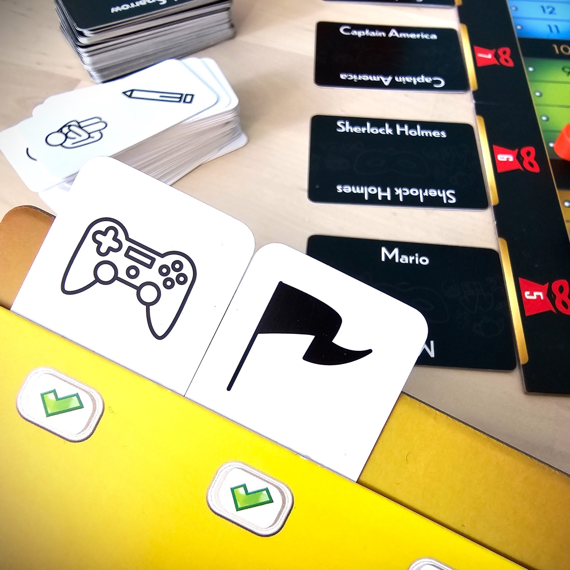 little-rocket-games-secret-identity-nuova-versione-jeu-de-d-duction image 4