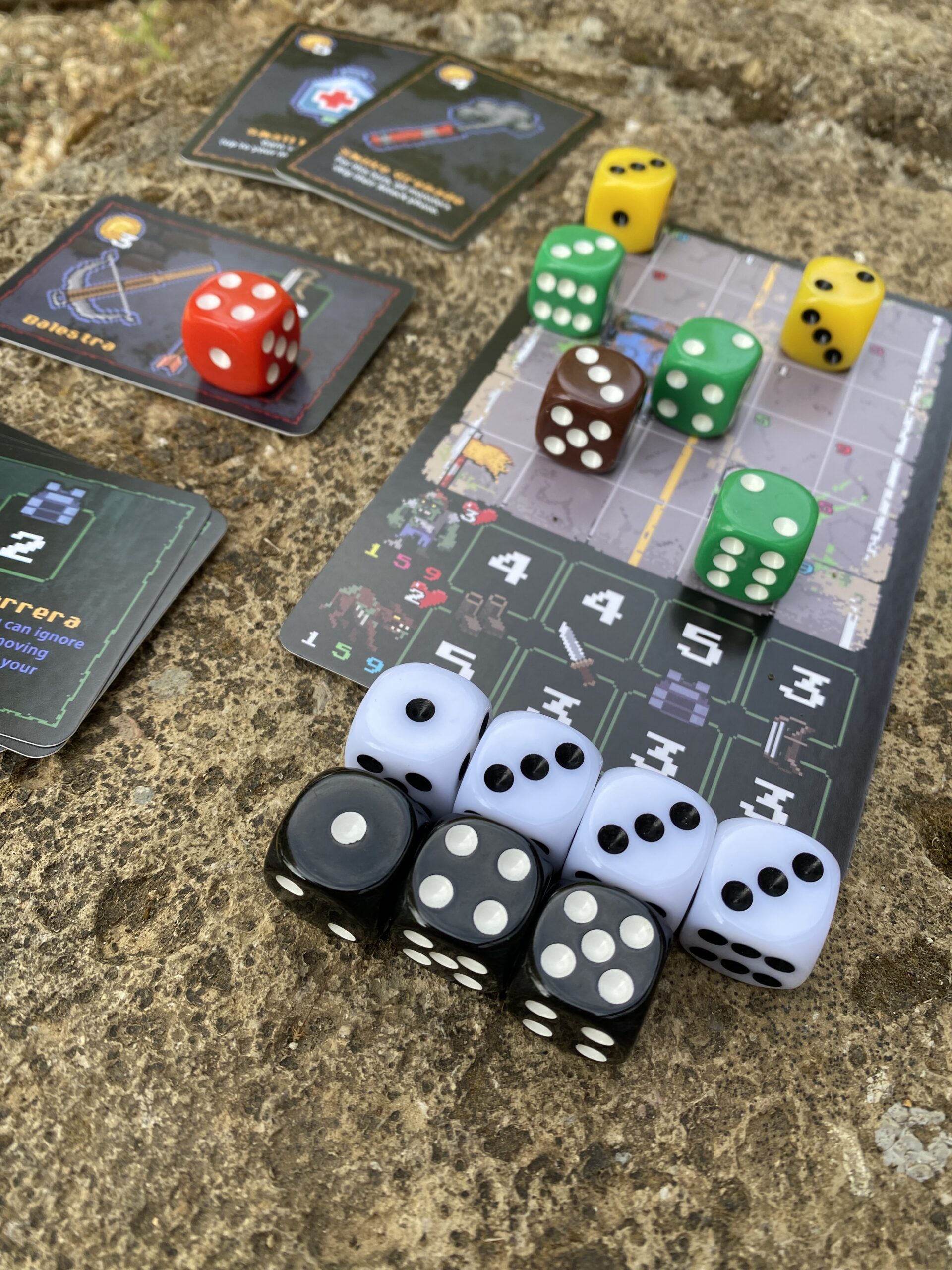little-rocket-blue-collection-z-horde-jeu-solo-survie-zombie image 2