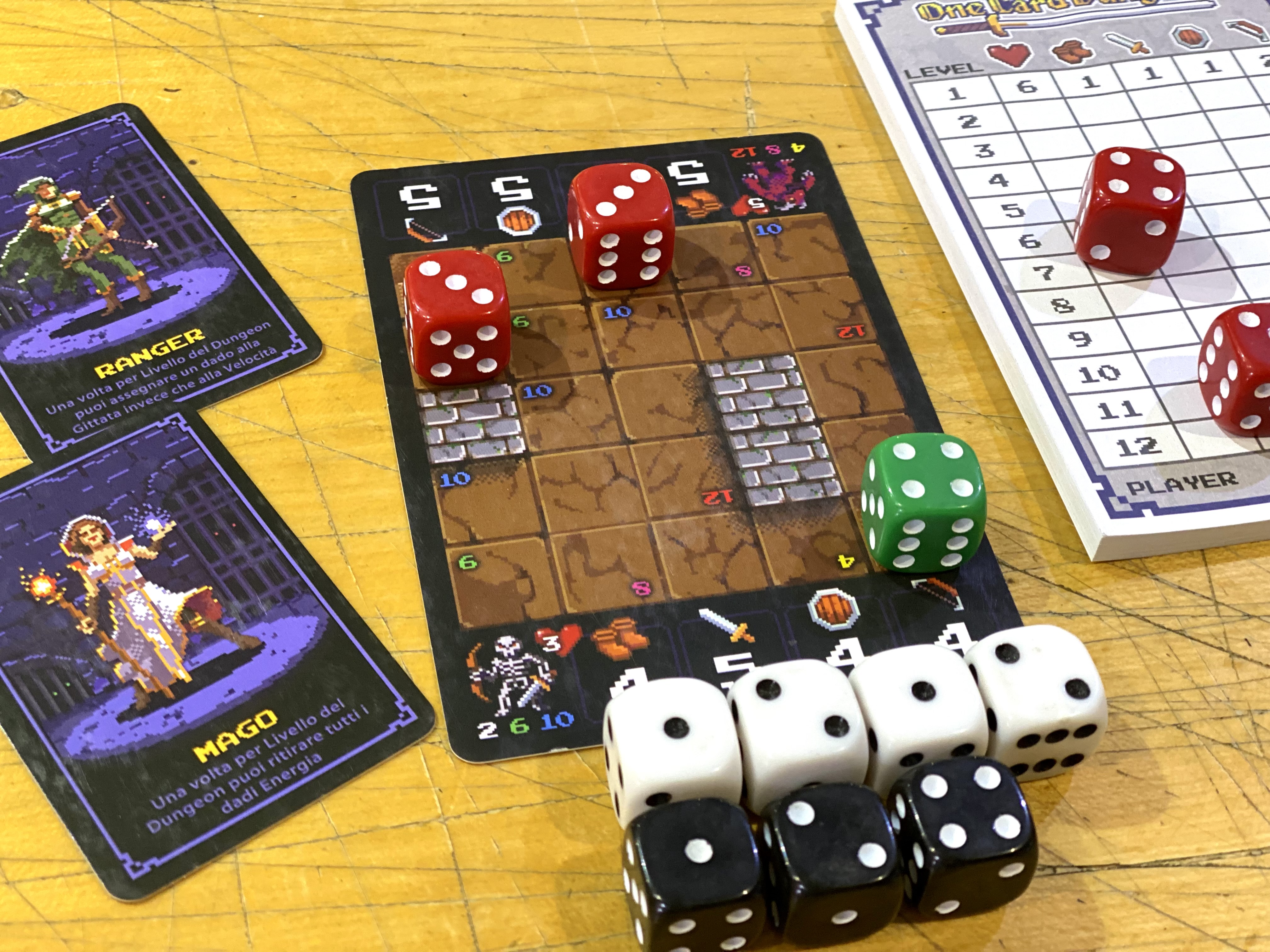 little-rocket-games-one-card-dungeon-jeu-solo-donjon-1-joueur image 2