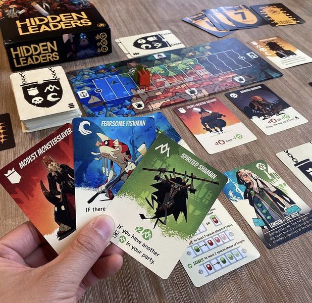 little-rocket-games-blue-collection-hidden-leaders-jeu-de-cartes-bluff image 3