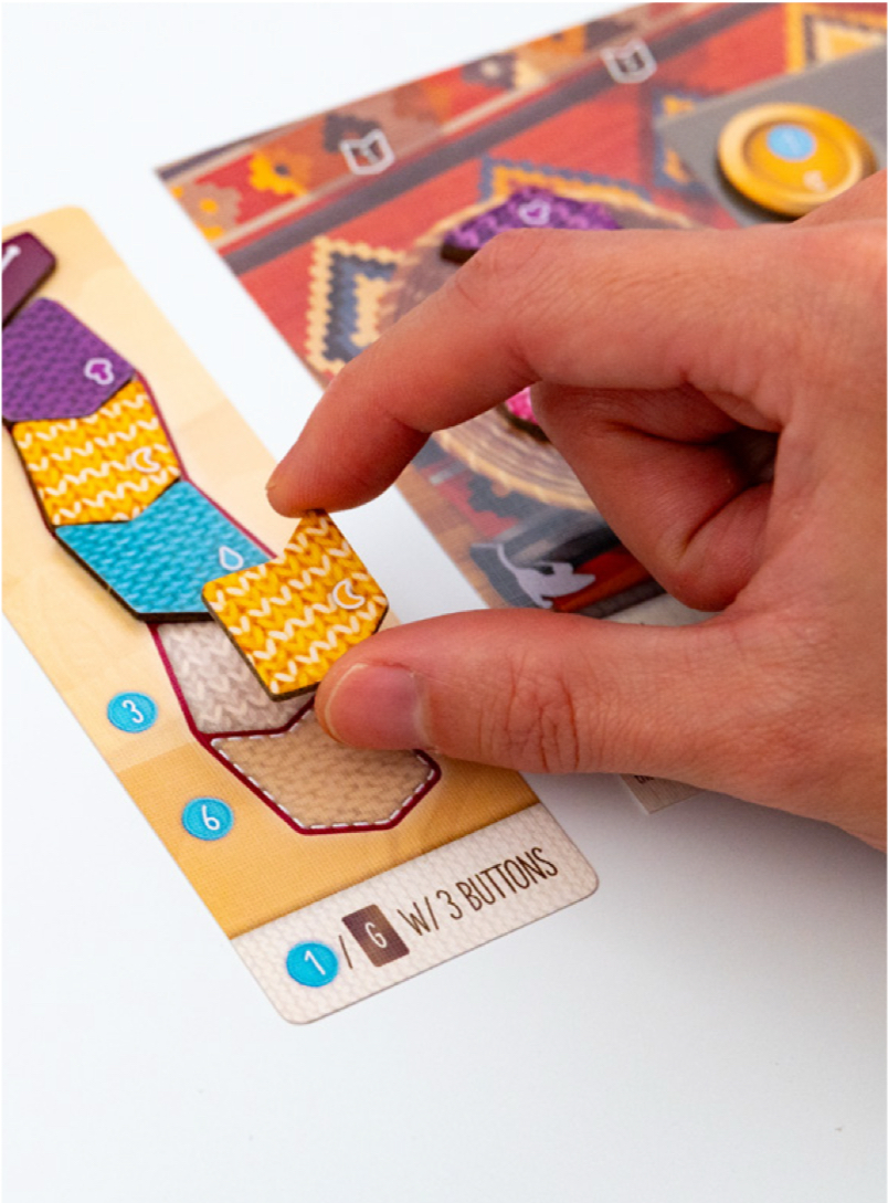 little-rocket-games-blue-collection-knitting-circle-jeu-de-tuiles-chats image 5