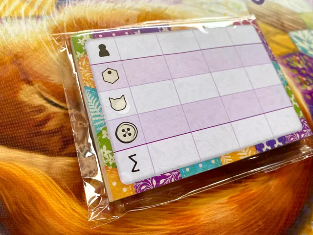 little-rocket-games-blue-collection-calico-bloc-de-score-chats image 1