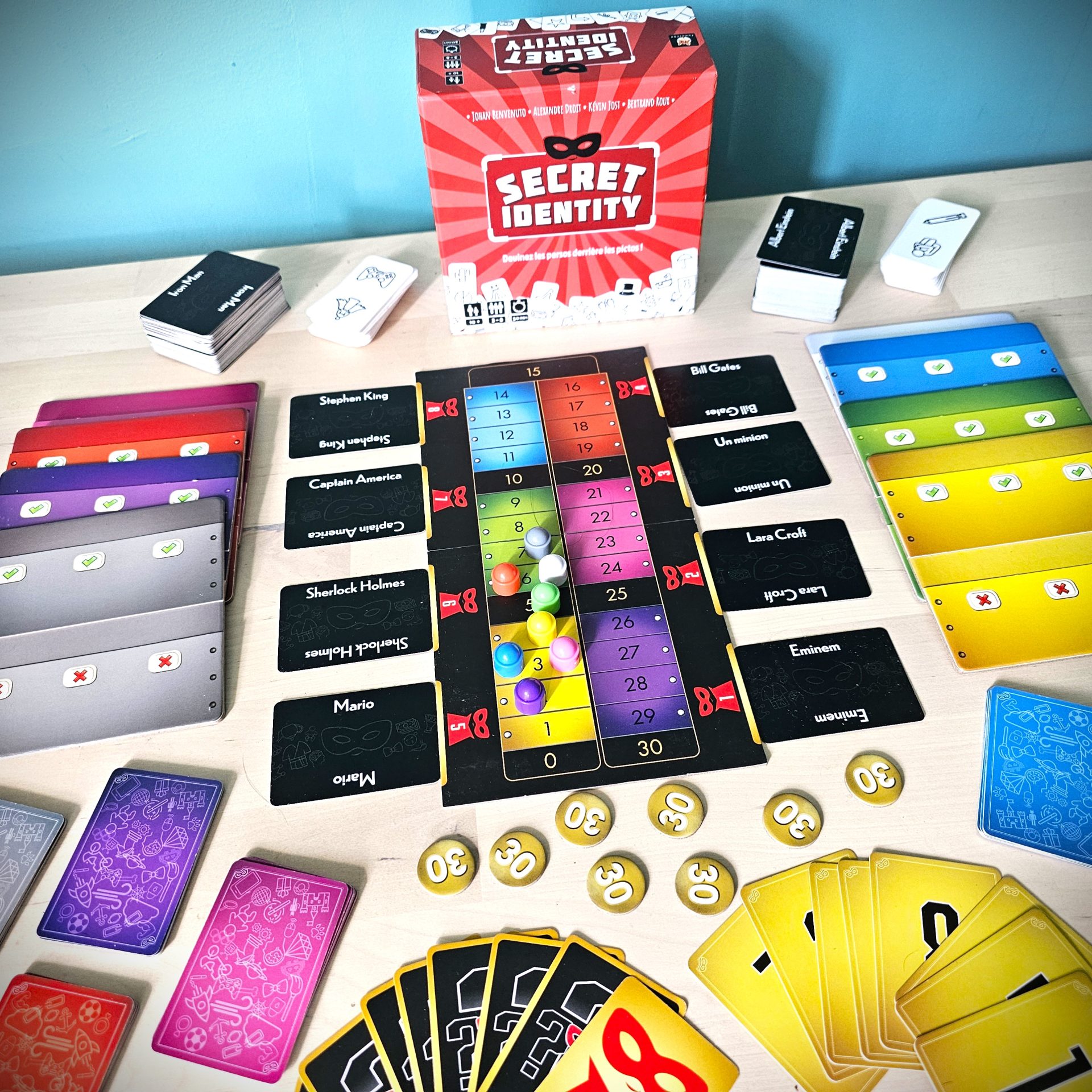 little-rocket-games-secret-identity-nuova-versione-jeu-de-d-duction image 2
