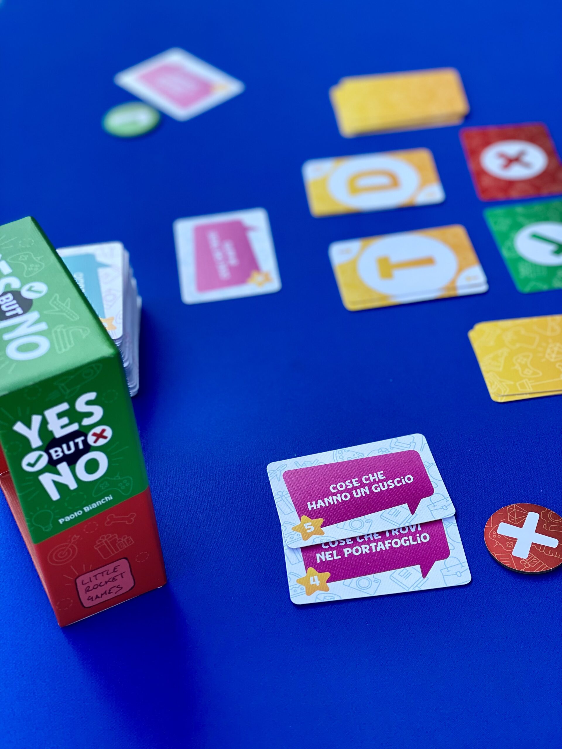 little-rocket-games-blue-collection-yes-but-no-jeu-de-mots-2-8-joueurs image 3