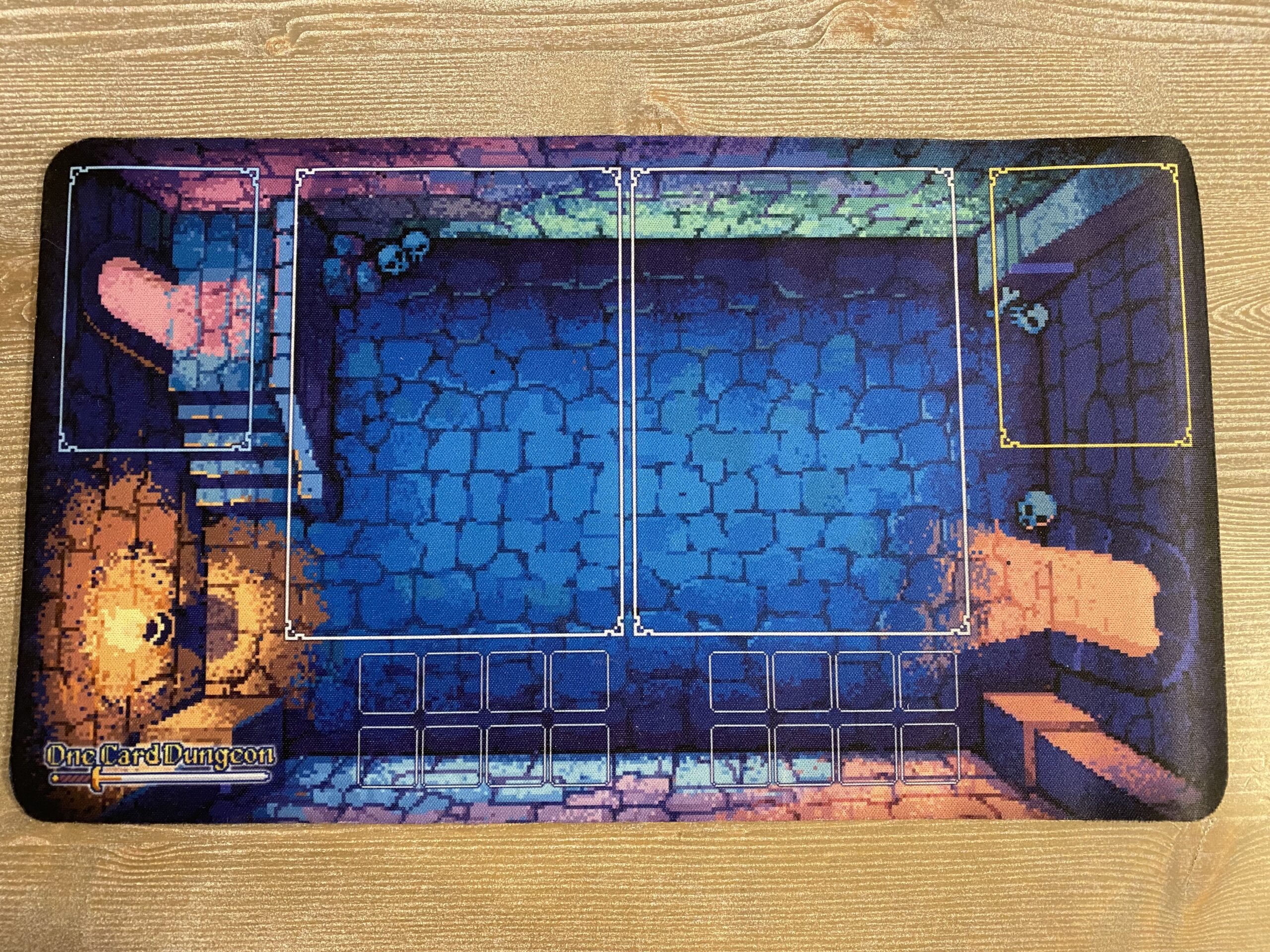 little-rocket-games-one-card-dungeon-tapis-officiel-300x180-n-opr-ne image 2