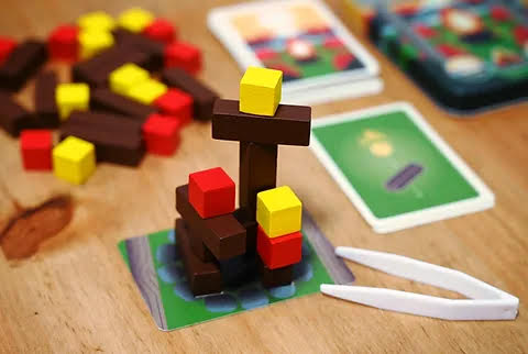 little-rocket-games-tinderblox-jeu-d-adresse-feu-de-camp image 4